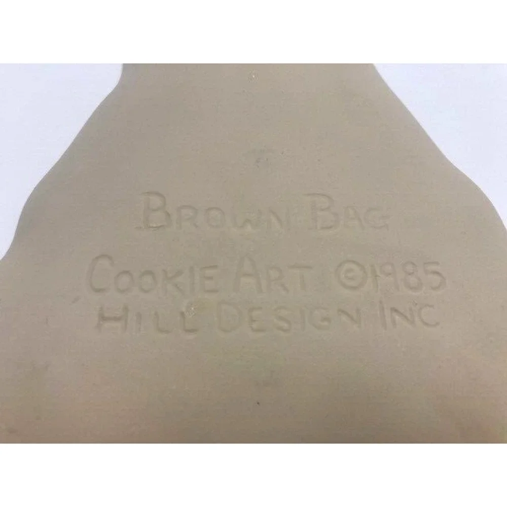 Vtg 1985 Raggedy Ann Brown Bag Cookie Mold Art Hill Design Brown Clay Décor‎ 7in